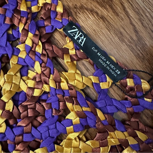 Woven fringe top - Picture 4 of 7